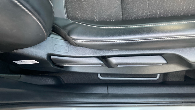 Honda HR-V 1.5 eHEV Advance 5dr CVT Hybrid Hatchback